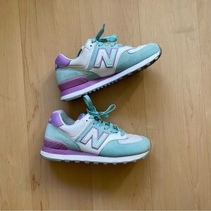 New balance 574 (Women size 7)